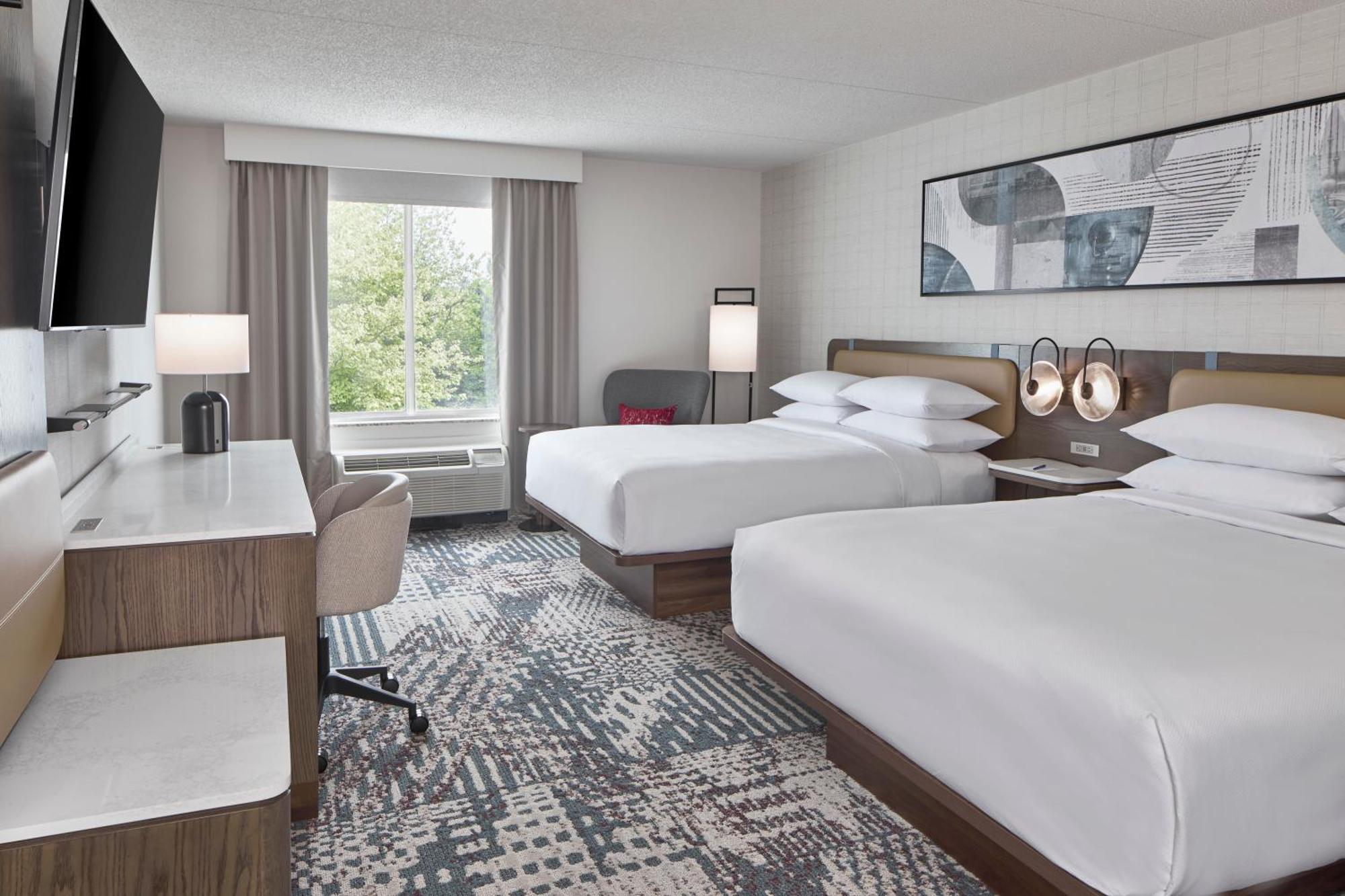 Delta Hotels By Marriott Толедо Экстерьер фото